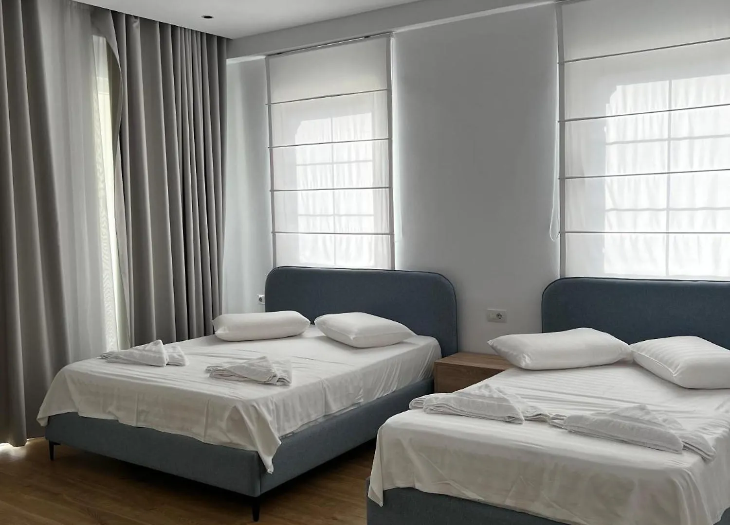 Trevi Hotel & Restorant, Shengjin